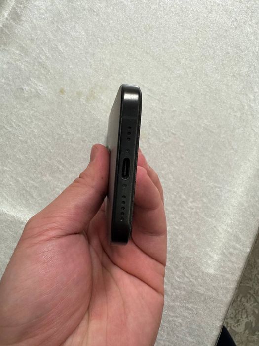 Iphone 16 pro / 256GB