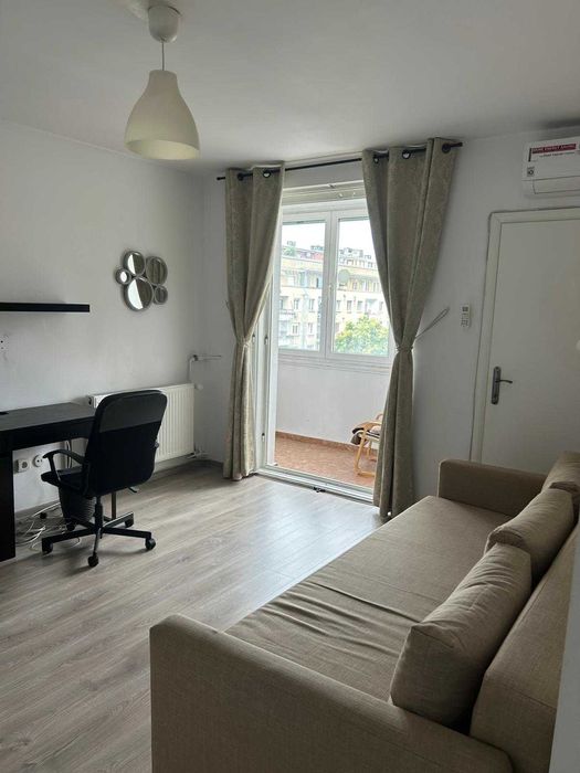 ROMANA- AMZEI vav Teatru Ion Creanga