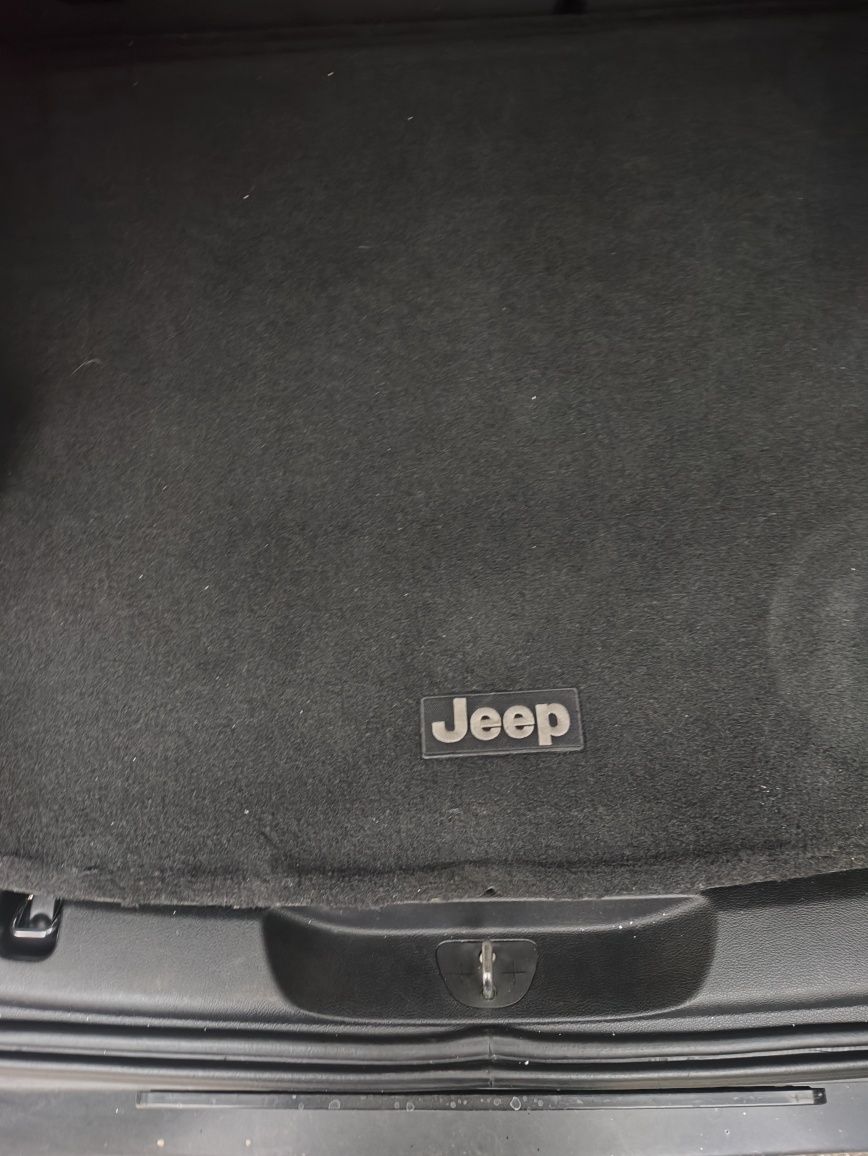 Оригинални Стелки за Jeep Cheroke KL и Volkswagen Touran след 2015
