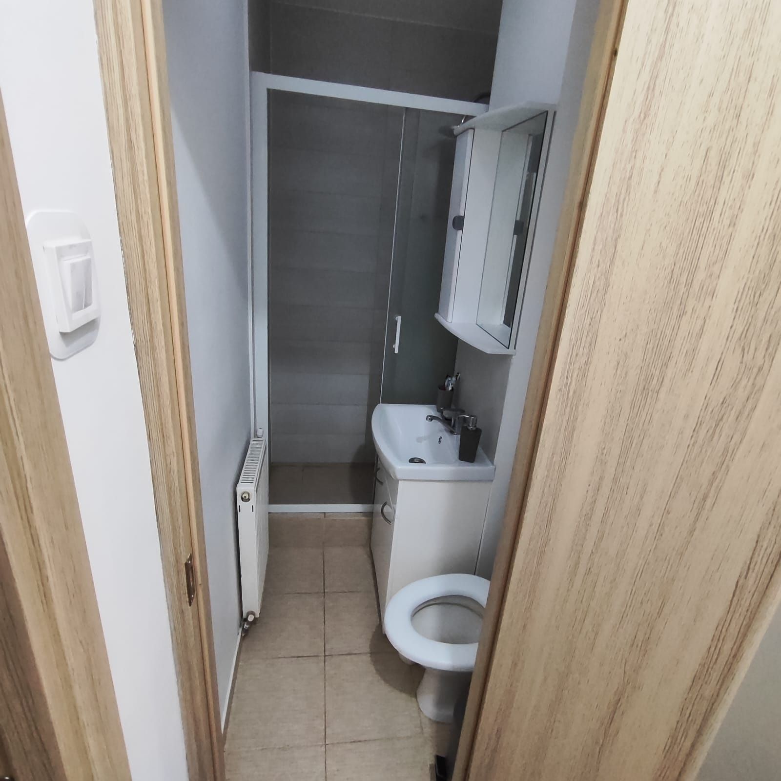 Garsonieră decomandată