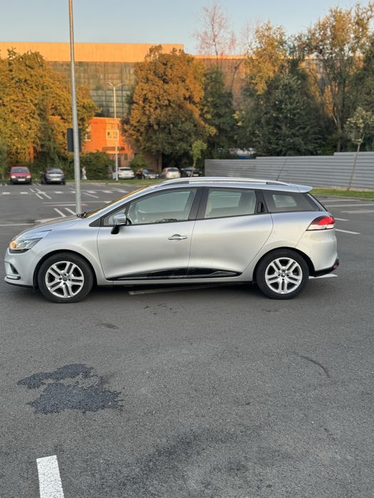 RENAULT clio 2018