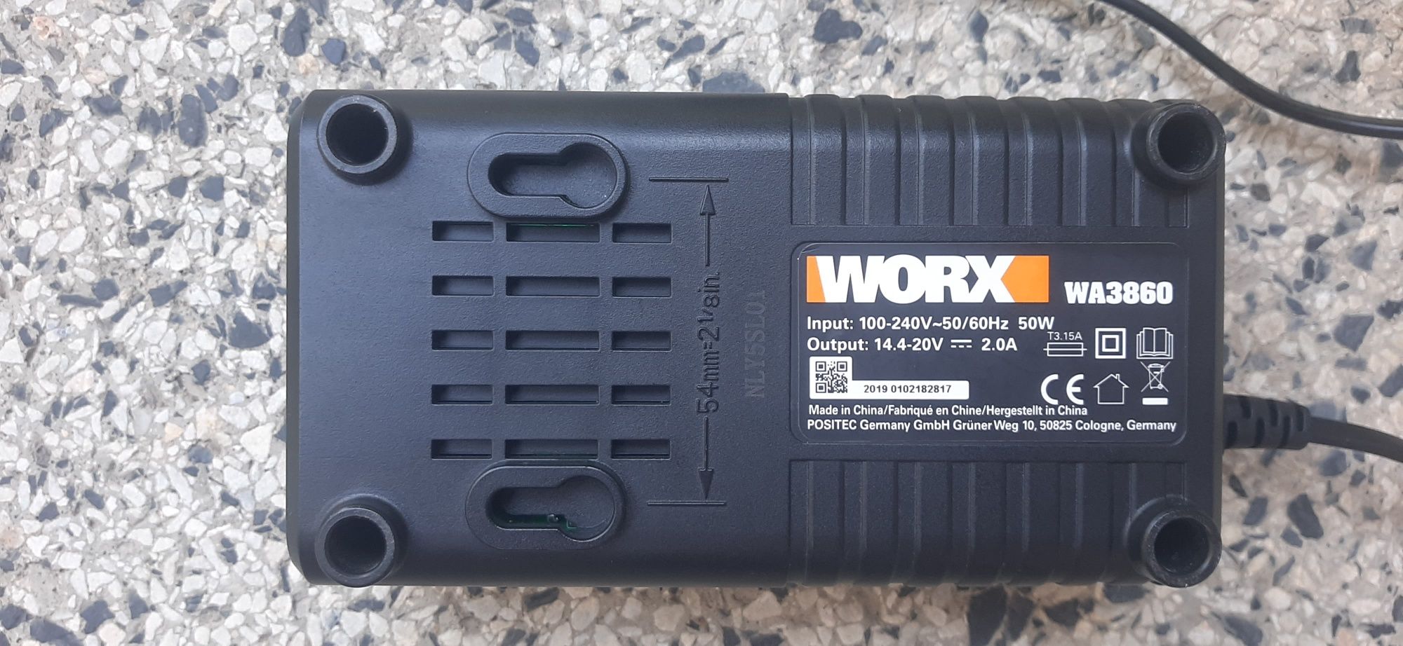 Зарядно за марка Worx
