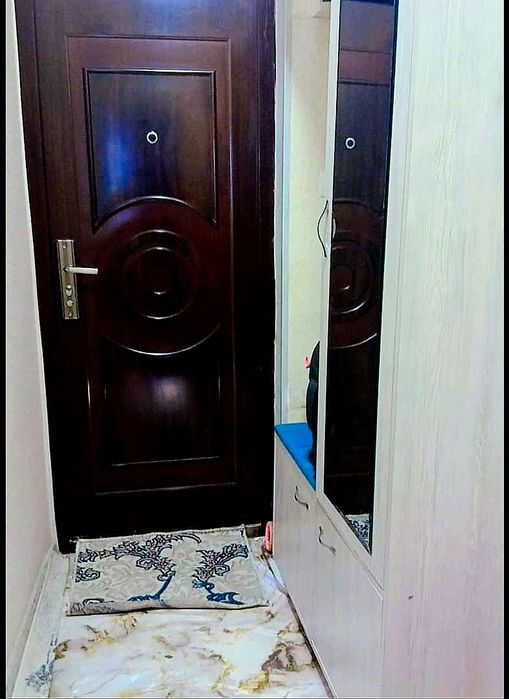 Продам 1 комнотную  43 к.м.  1/3/4.