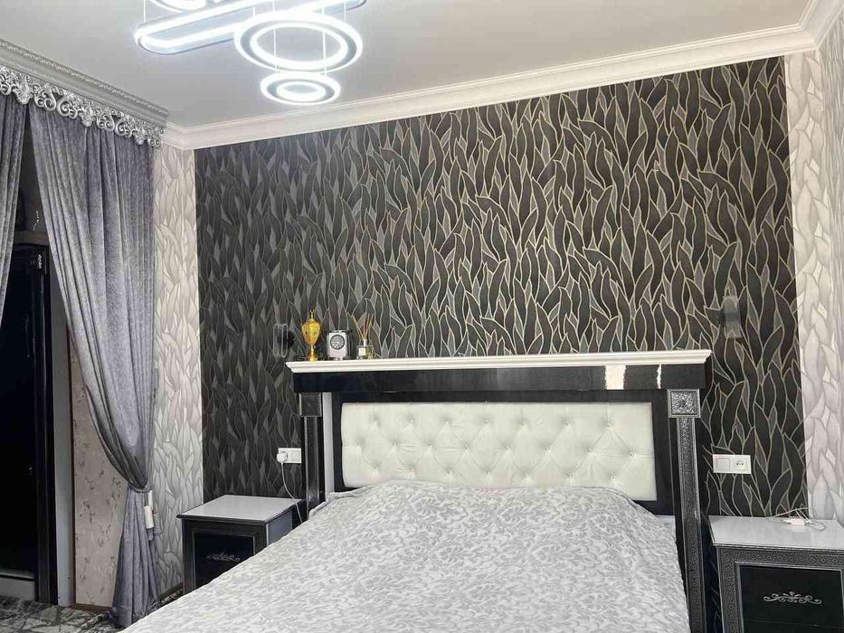 Srochno sotiladi nazarbekda Hovli  2.8 Sotix 65.000$