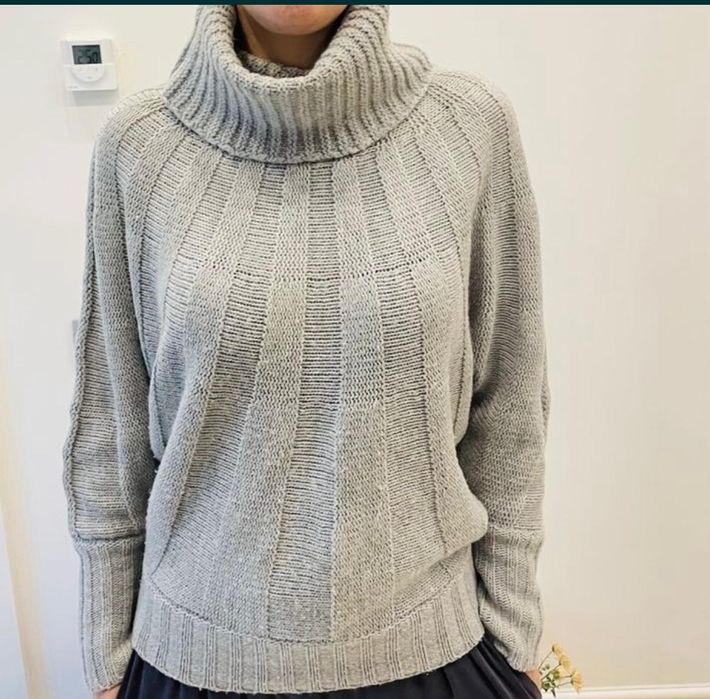 Pulover Motivi mărime s