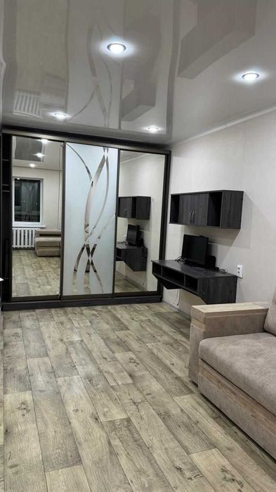 Продается 1 комн. Район 4-мкр