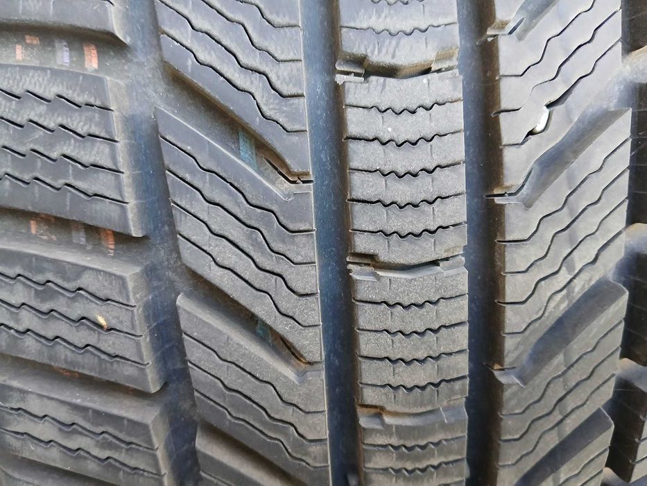 Set 4 anvelope Continental WinterContact 205/50 R17