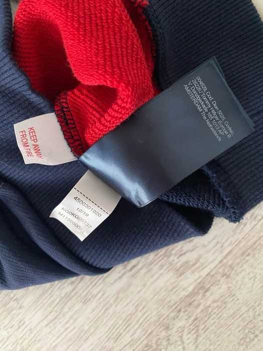 Pulover nou copii Tommy Hilfiger. NOU, cu eticheta. 7 ani 122 cm
