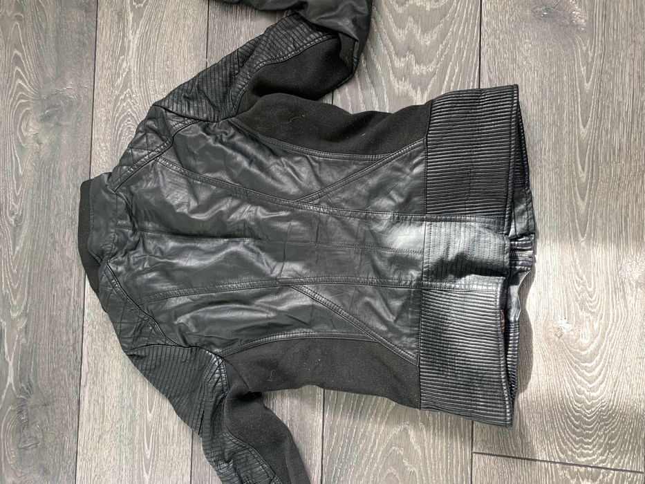 Дамско Яке GUESS размер С