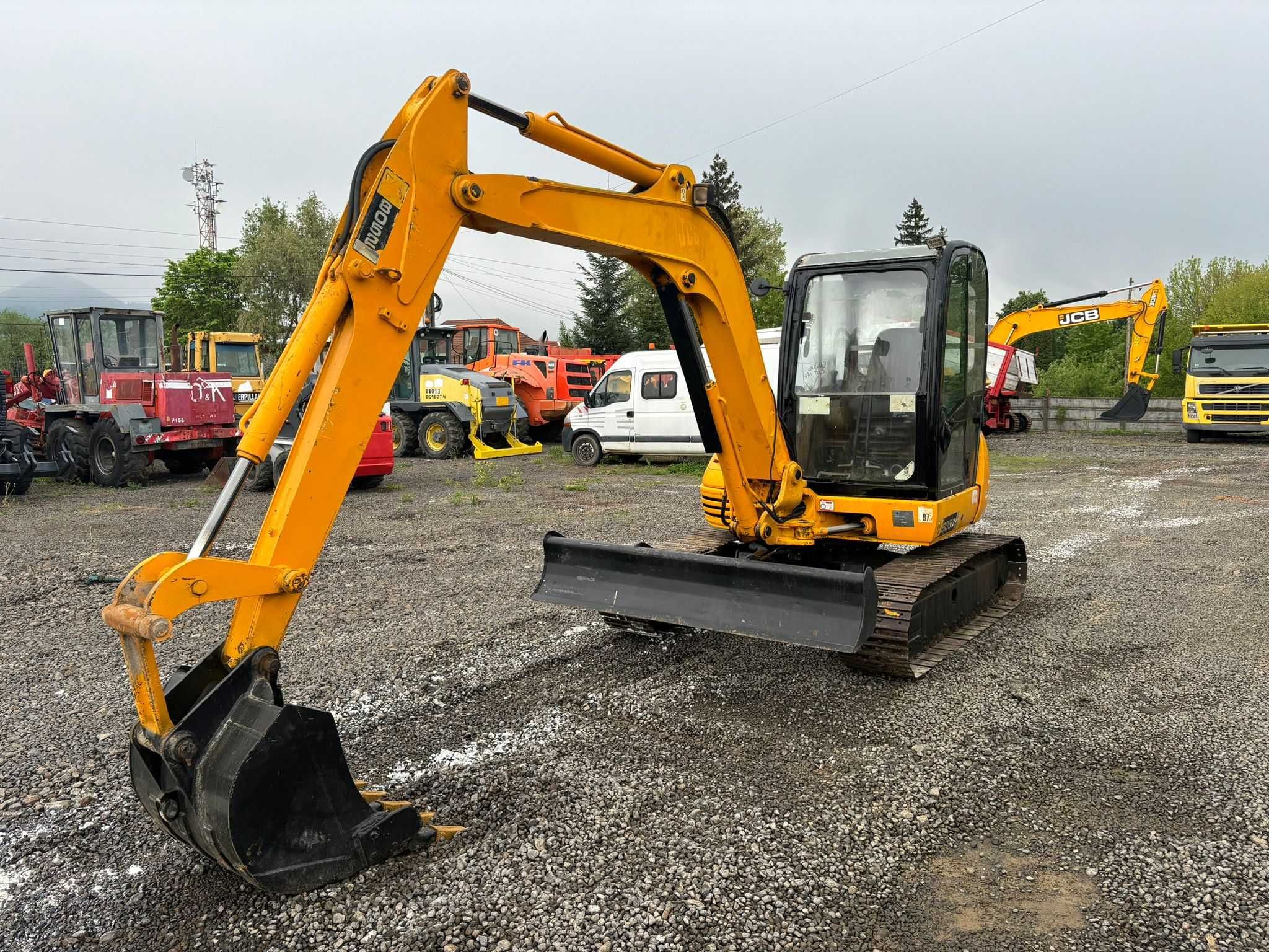 Miniexcavator JCB 8052 ,  2011