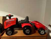 Jucărie tractor cu remorcă Baby Massey Ferguson