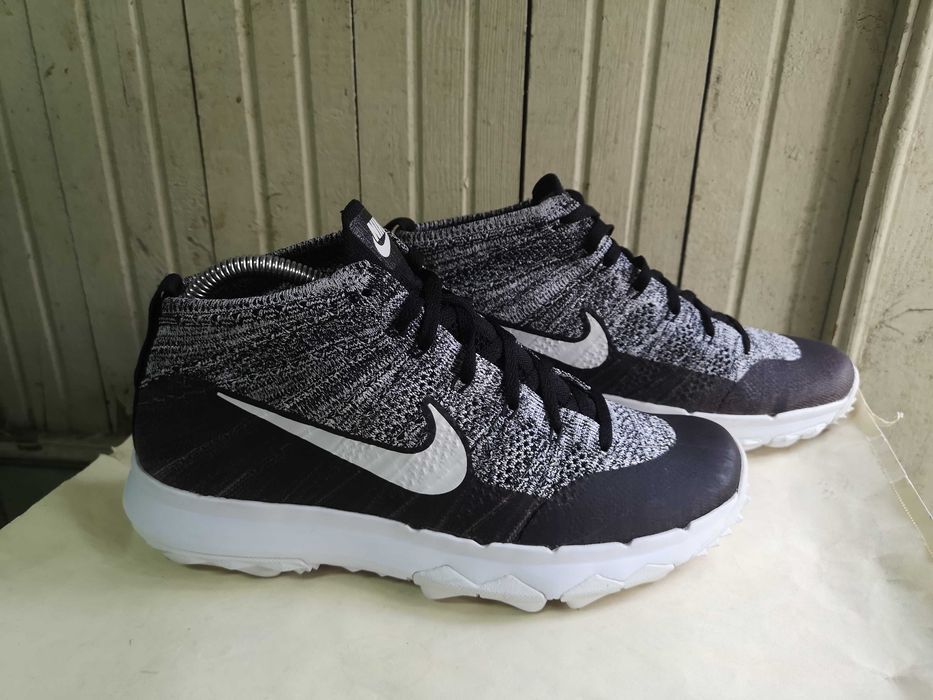 ''Nike Flyknit Chukka''оригинални маратонки 40.5 номер