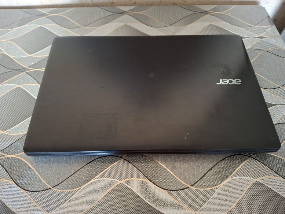 Продам ноутбук срочно