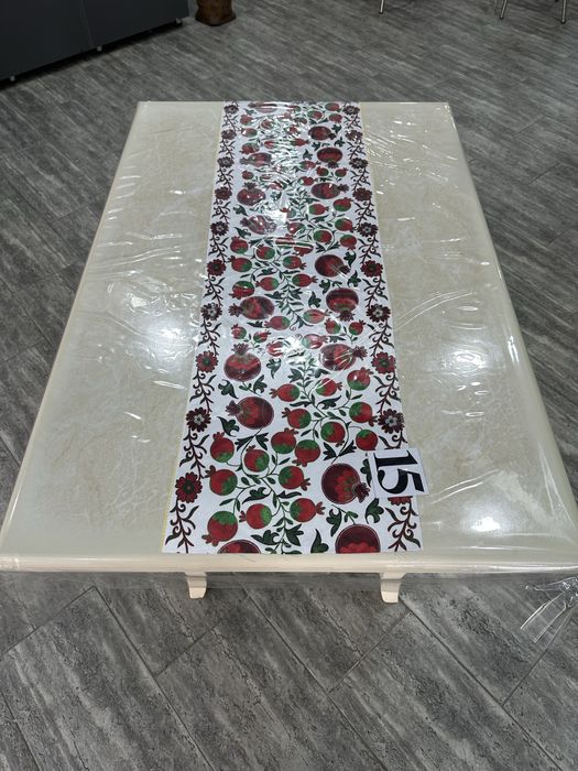 Сотилади стол 24 дона