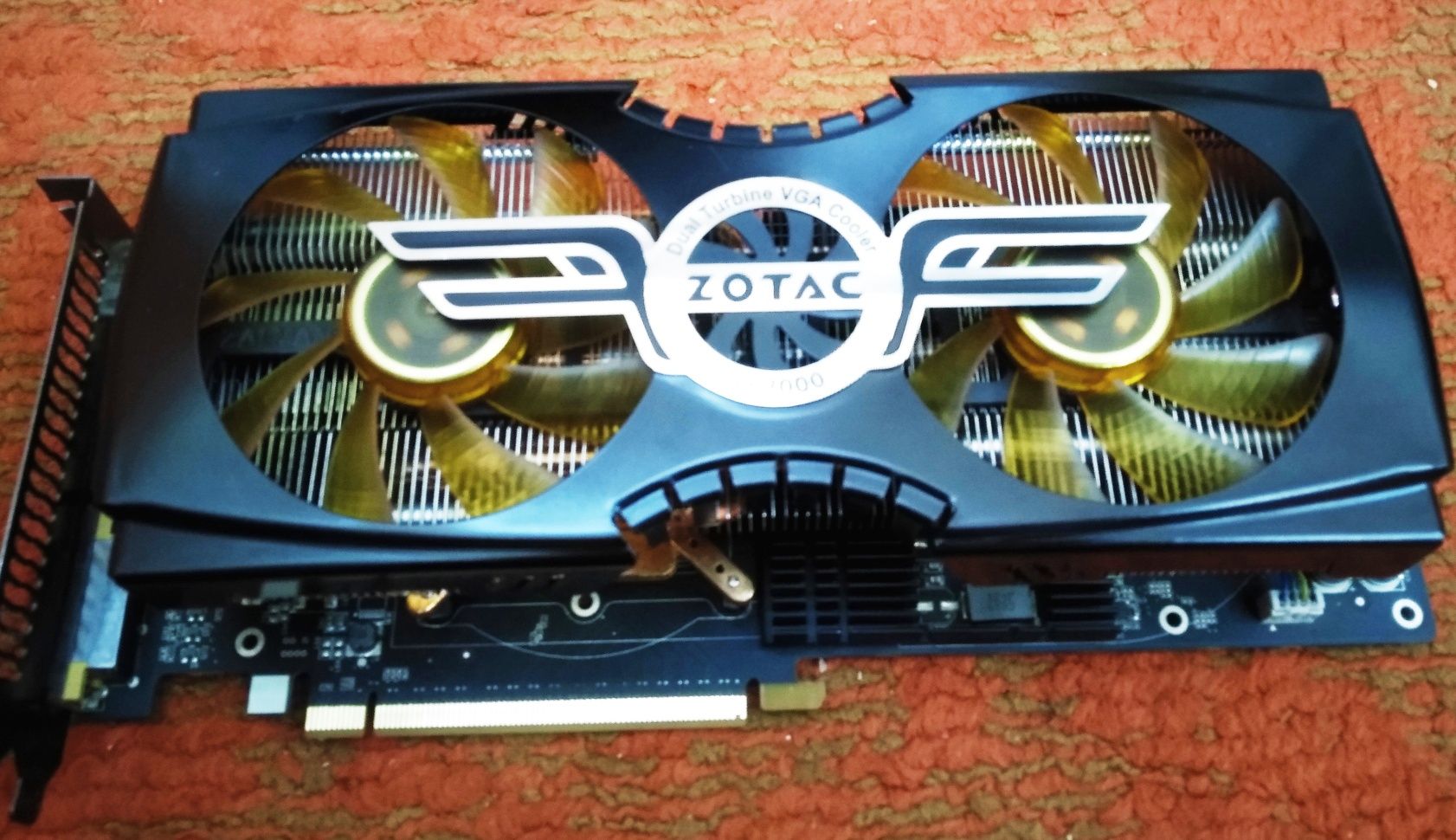 Видеокарта ZOTAC GTX 580 3Gb