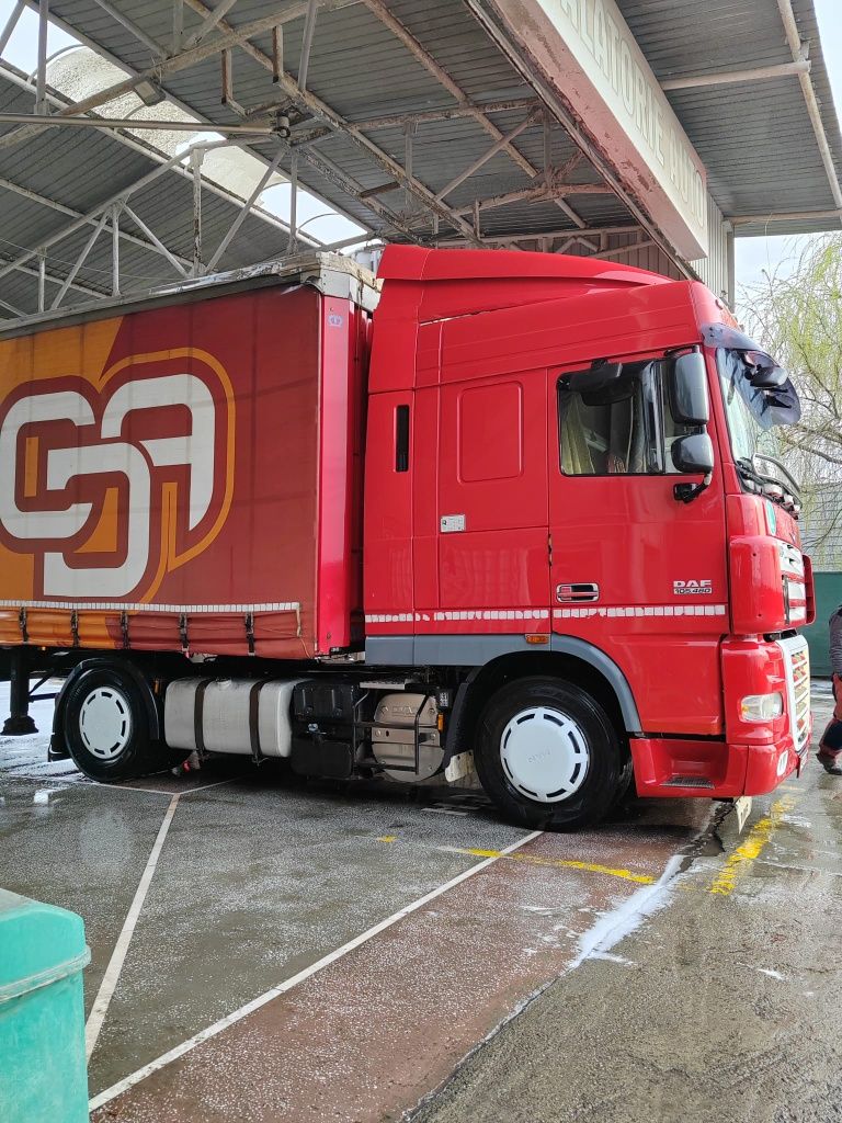 Vând cap tractor cu semiremorca DAF 460EVV REMORCA KRONE