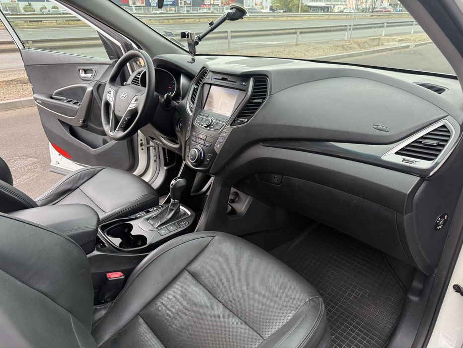Hyundai Santa fe Grand