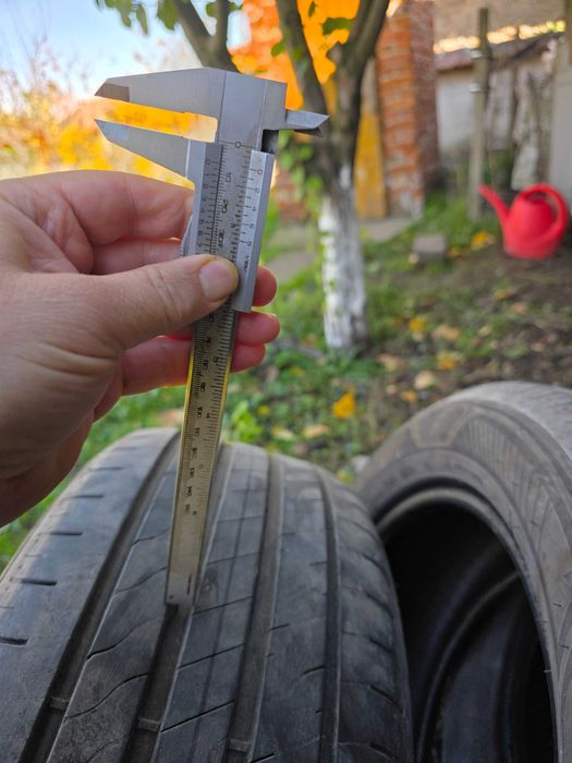 235/55/17 Good Year Летни