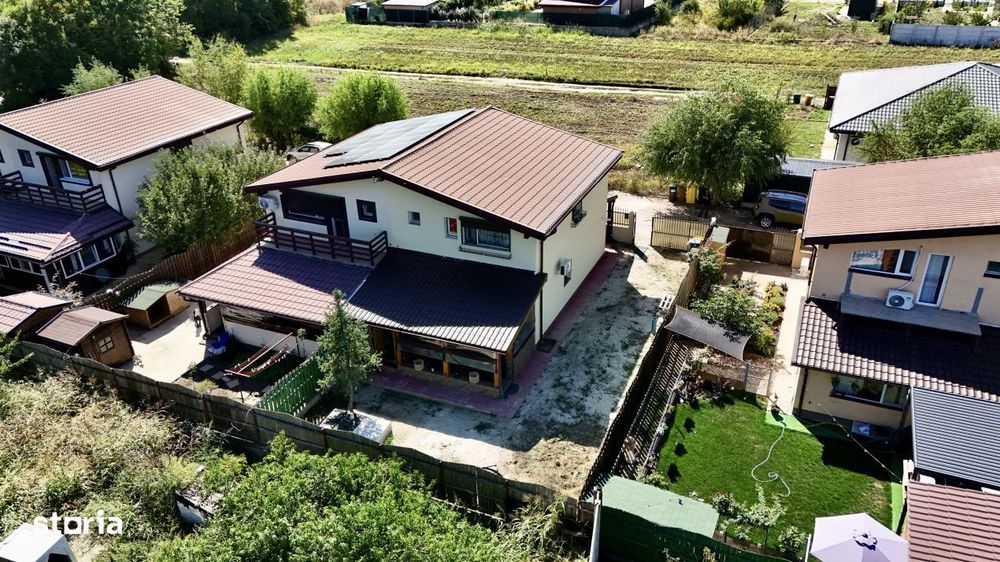 Casa tip duplex cu curte proprie, aproape de padure, in Țeghes - Domn