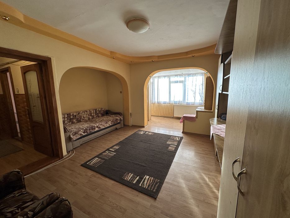 Apartament, 3 camere, micro 13B