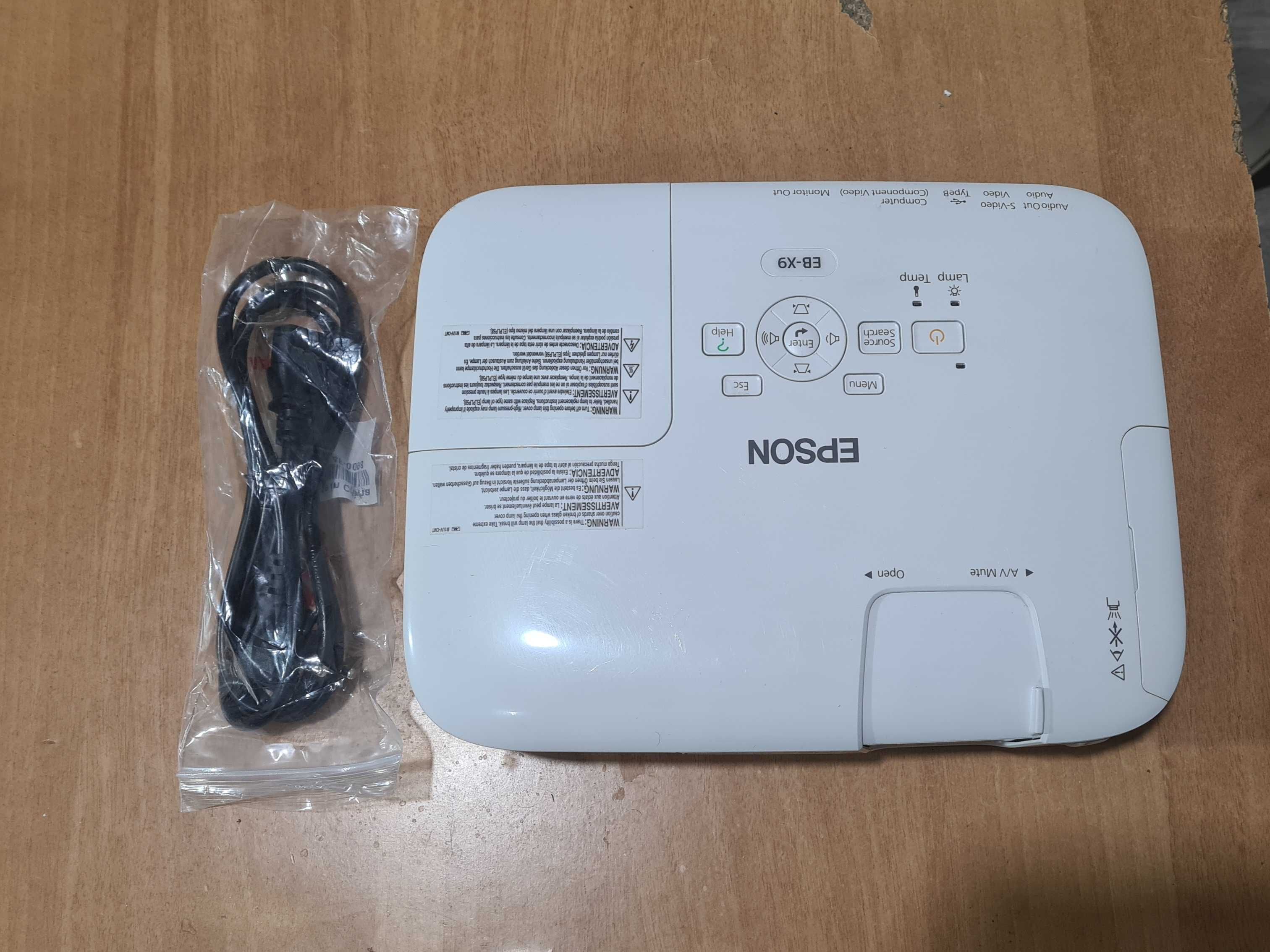 Проектор Epson EB-X9 3000лм