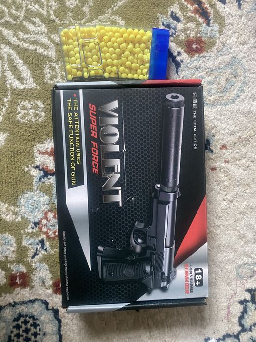 Пистолеты игрушечные из металла