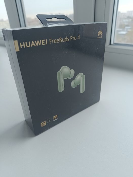 Продам Huawei FreeBuds Pro 4