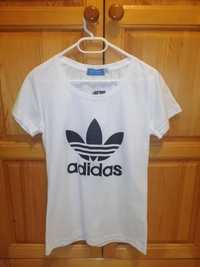 Нова дамска  бяла тениска Adidas размер S