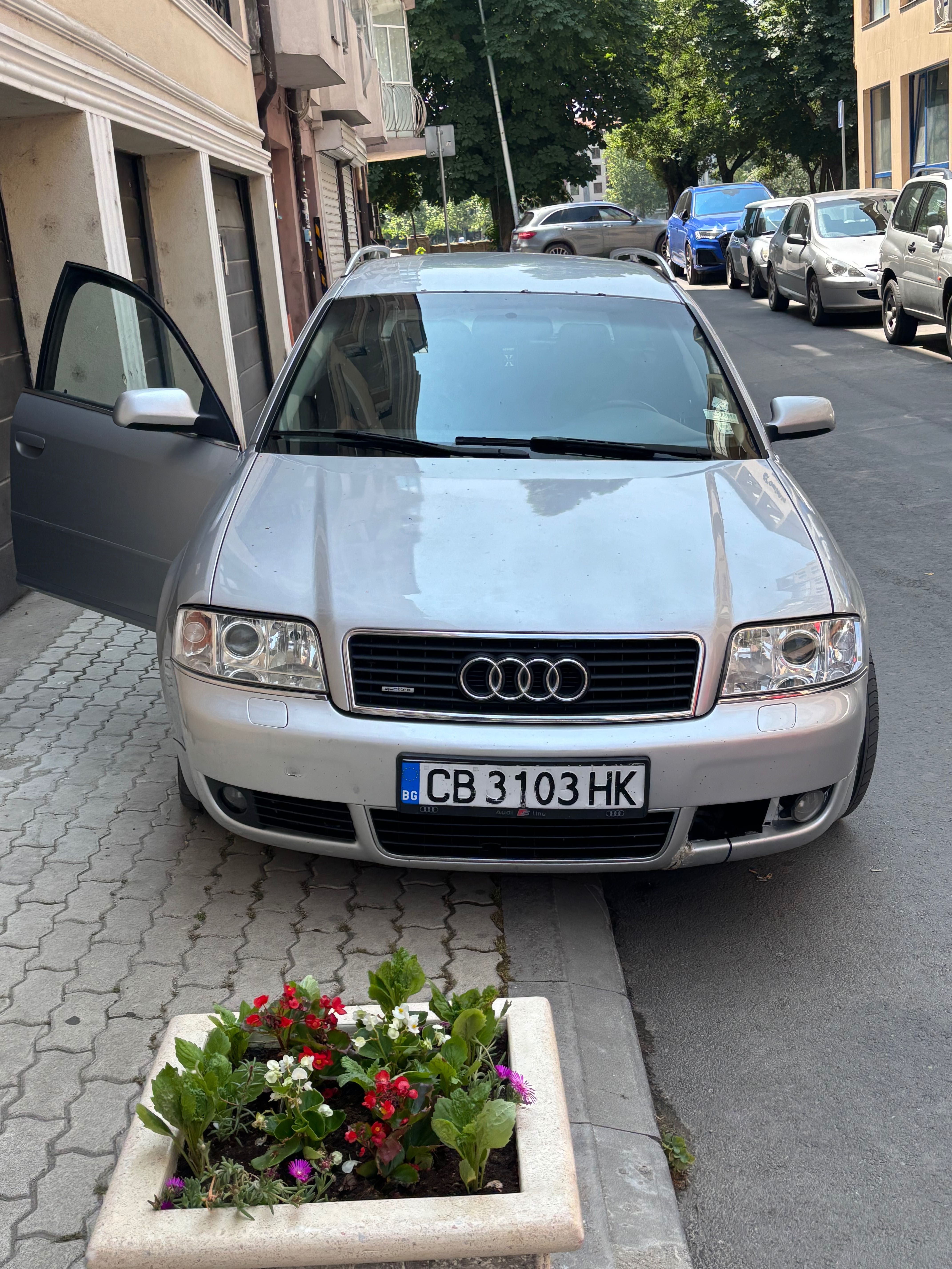 Audi A6 2.5tdi 180кс quattro