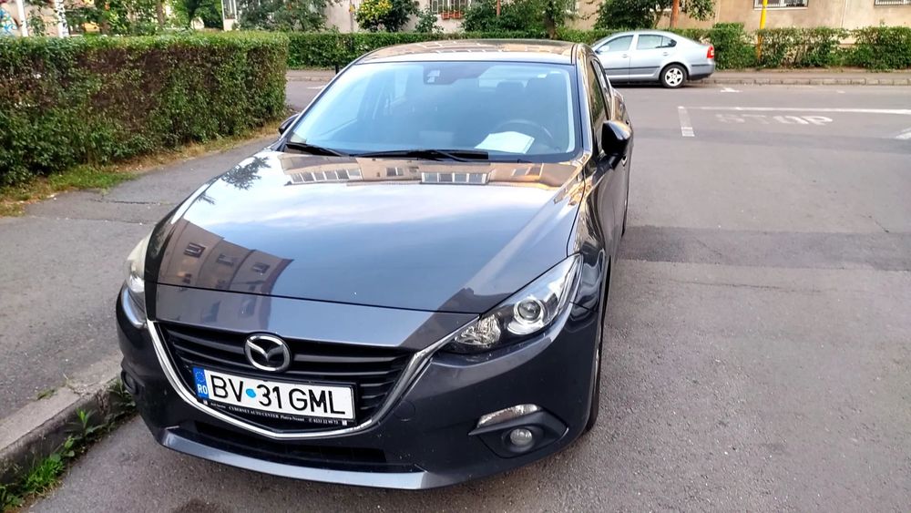 Mazda 3 Al doi-lea proprietar, autoturismul functioneaza foarte bine.
