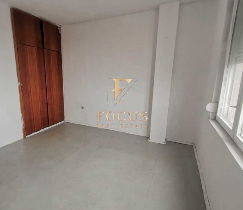 Продава се Тристаен апартамент в Пловдив, Кючук Париж - 107 кв.м за 1233 €/кв.м - Снимка #3