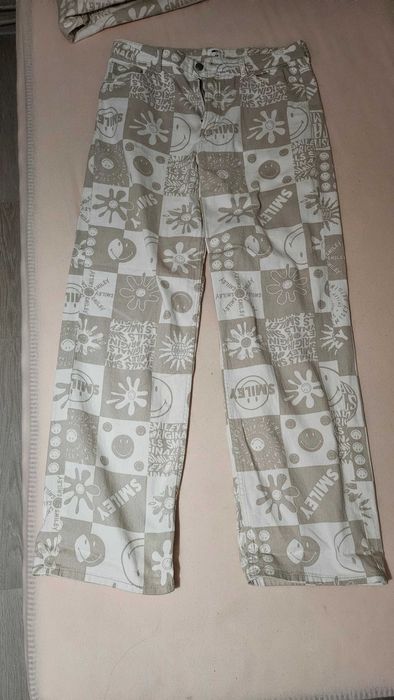 Костюмче на Smiley x HM