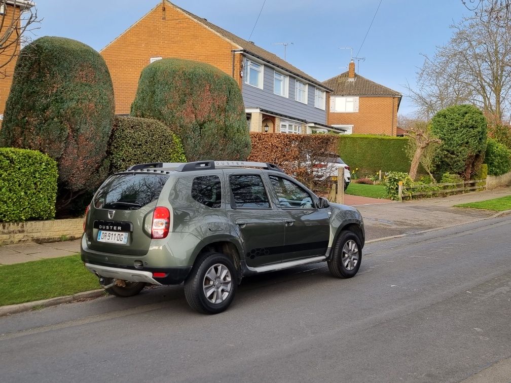 Dacia Duster 2015