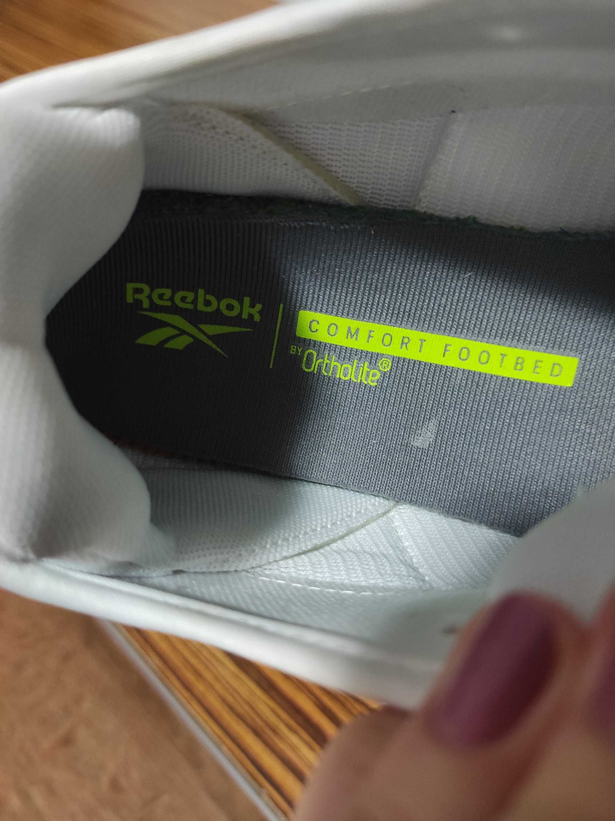 Adidasi reebok dama