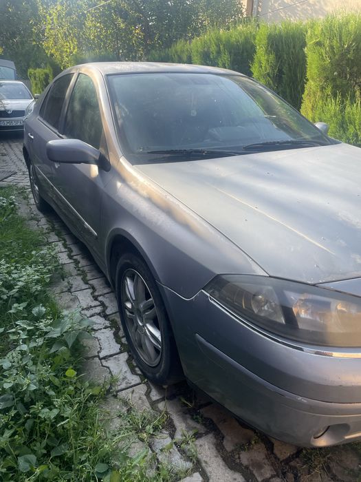 Renault Laguna 2, Initiale Paris , an 2005