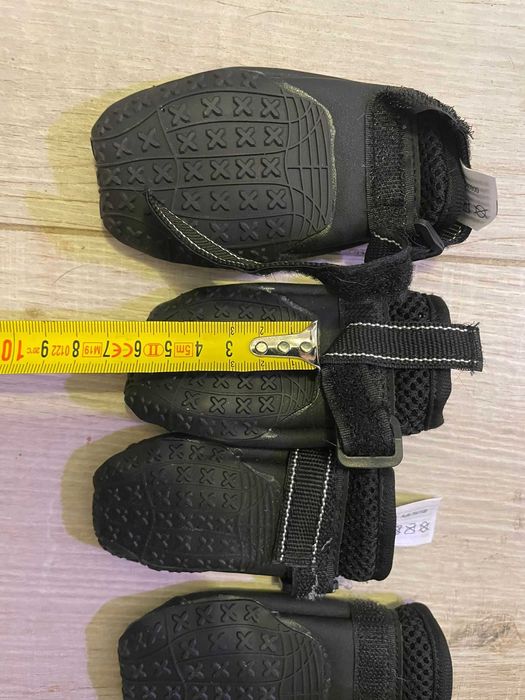 Pantofi pentru caine