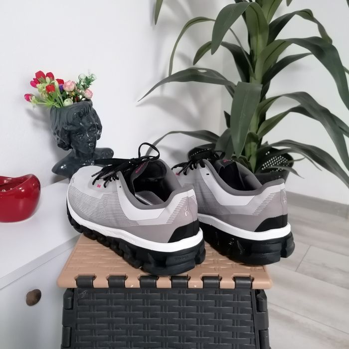 On Cloud Flow Distance, Sneakers bărbați, pantofi sport alergare