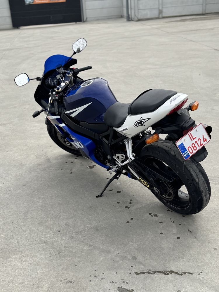 Suzuki gsx-r k4 600 cc