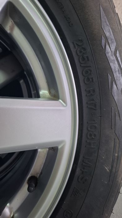 Volvo jante de vanzare plus cauciucuri