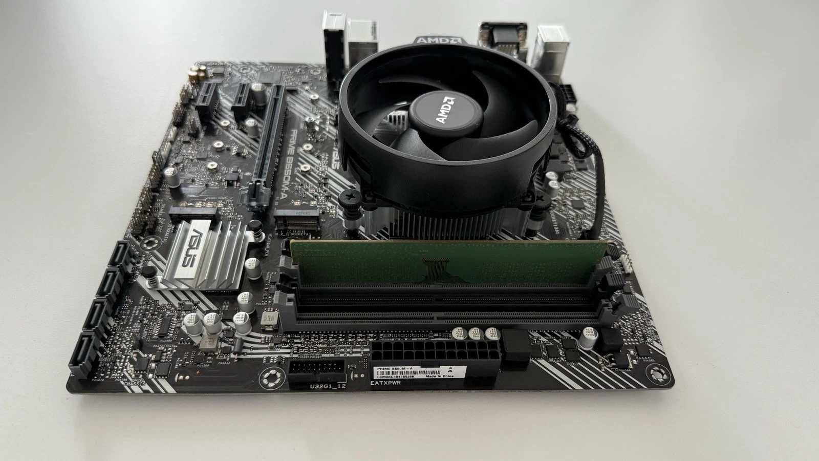 Asus Prime B550M-A + Ryzen 5 5600, шестядрен 3.5/4.4GHz АМ4