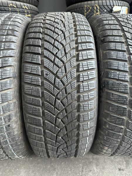 225/45/17 205/50/17 GOODYEAR 4бр