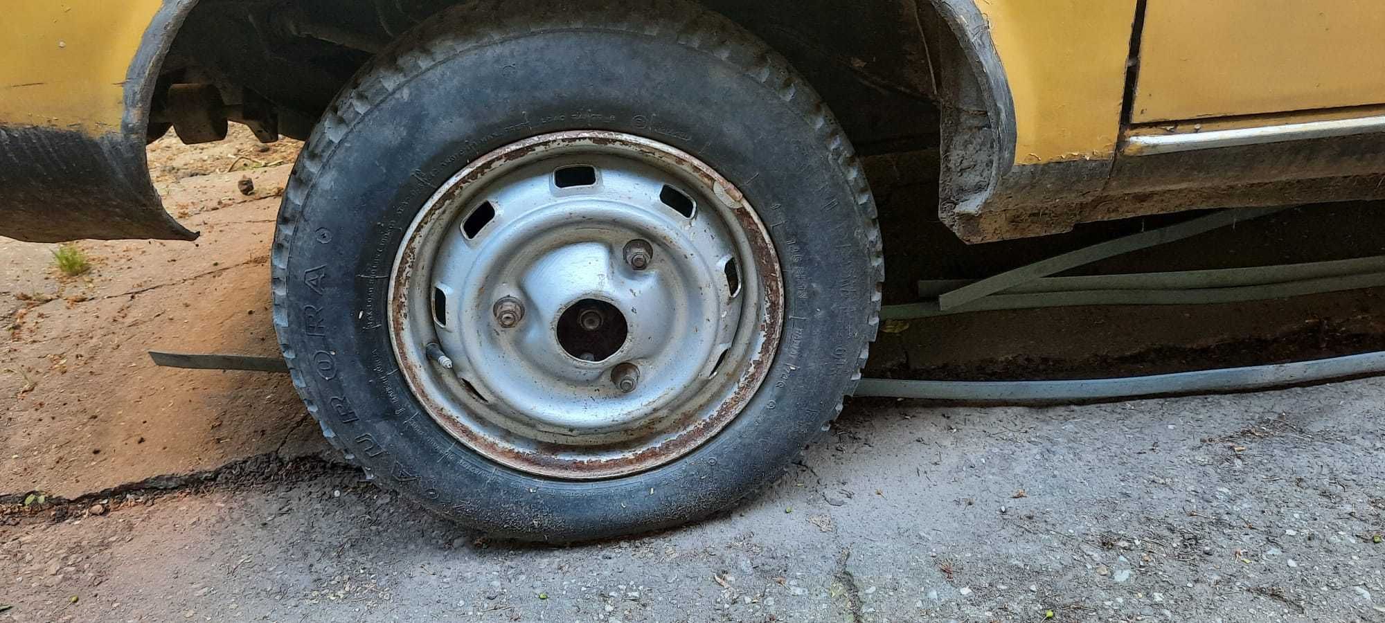 Vand jante  4,5j cu anvelope,pentru Renault 12,Dacia 1300.