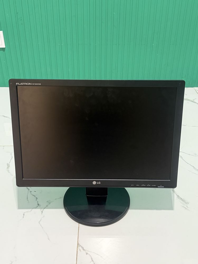 Монитор продам LG ТОРГ