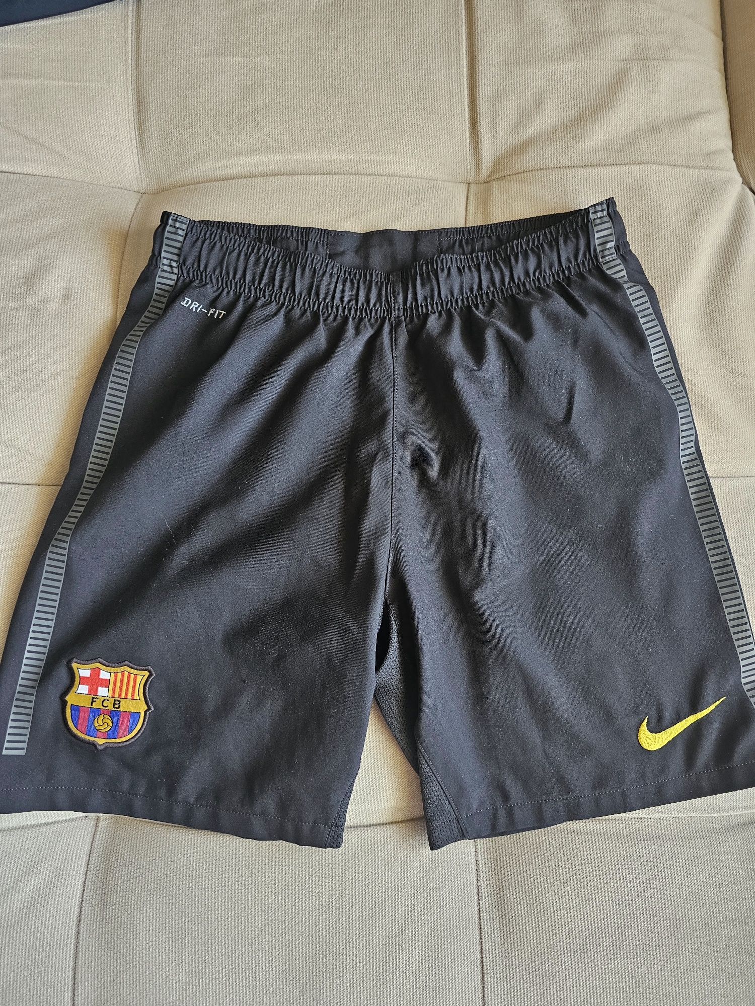 Къси панталони Adidas ,Nike 11-12г момче