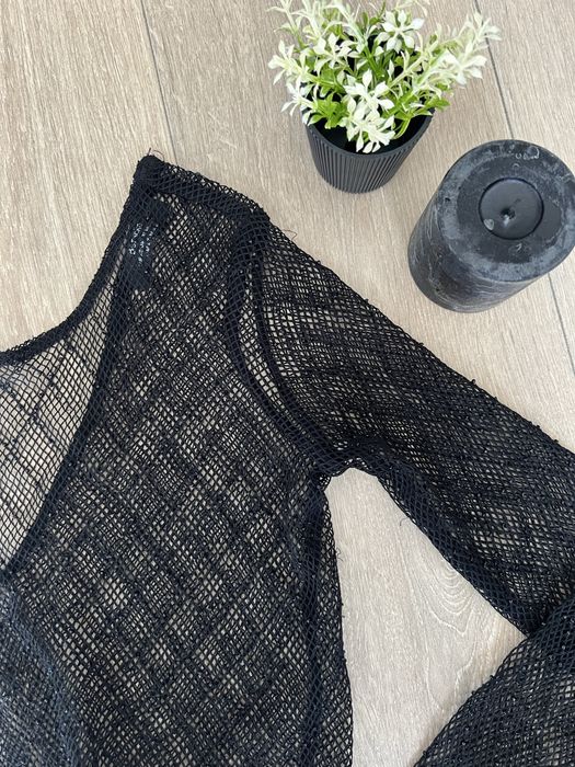 Черен топ Bershka