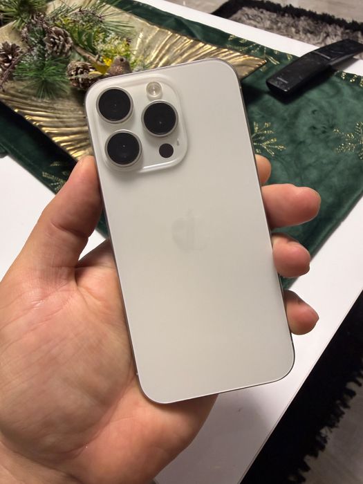 Iphone 15 Pro,nici o urma de uzura,nefolosit !