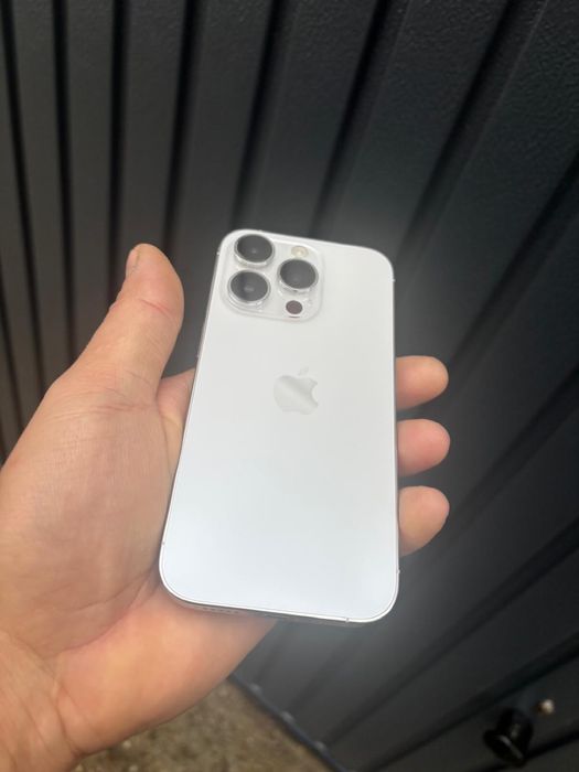 Vand iphone 14 pro 128gb neverlocked