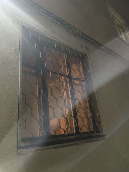 Решетка оконная метал сталинка окно