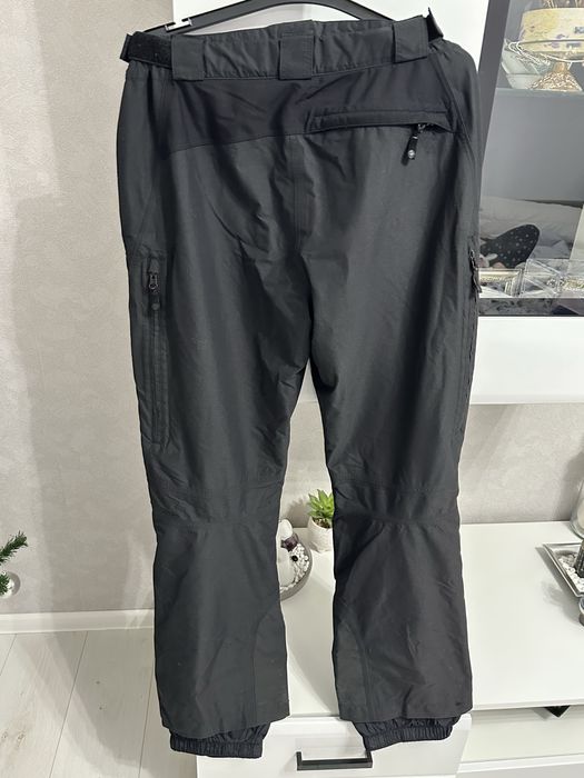 Pantaloni schi Mamut goretex.