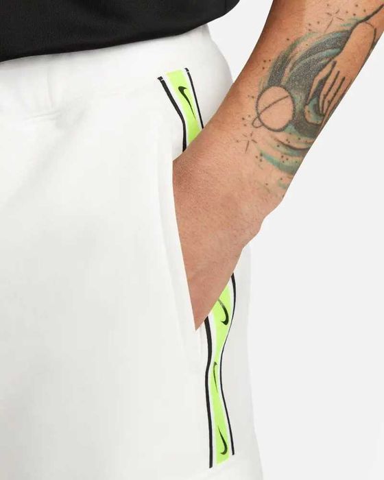 Мъжко долнище Nike Sportswear Repeat Men's Fleece Joggers